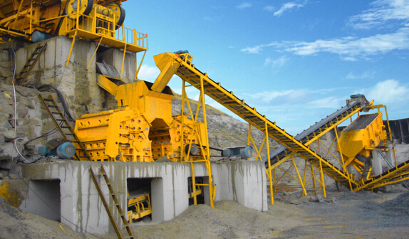 云南选矿设备用户时产150方砂石生产线现场